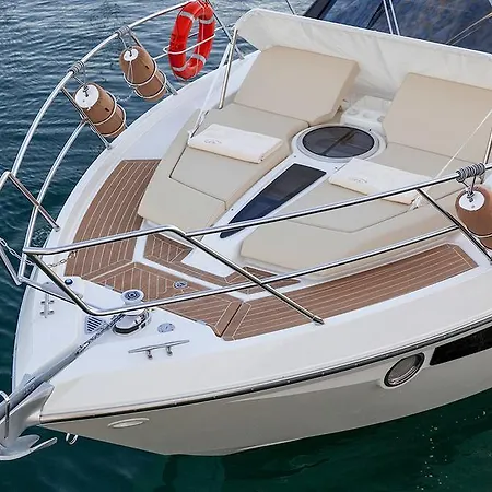 Boat Brown Sugar Botel Spalato