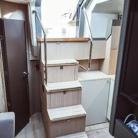 보트호텔 Boat Brown Sugar *